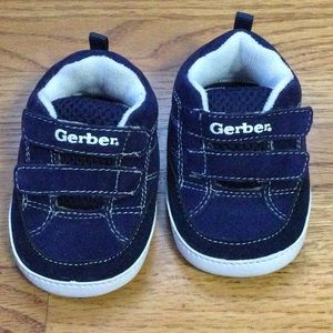 Gerber navy blue soft sneaker size 2